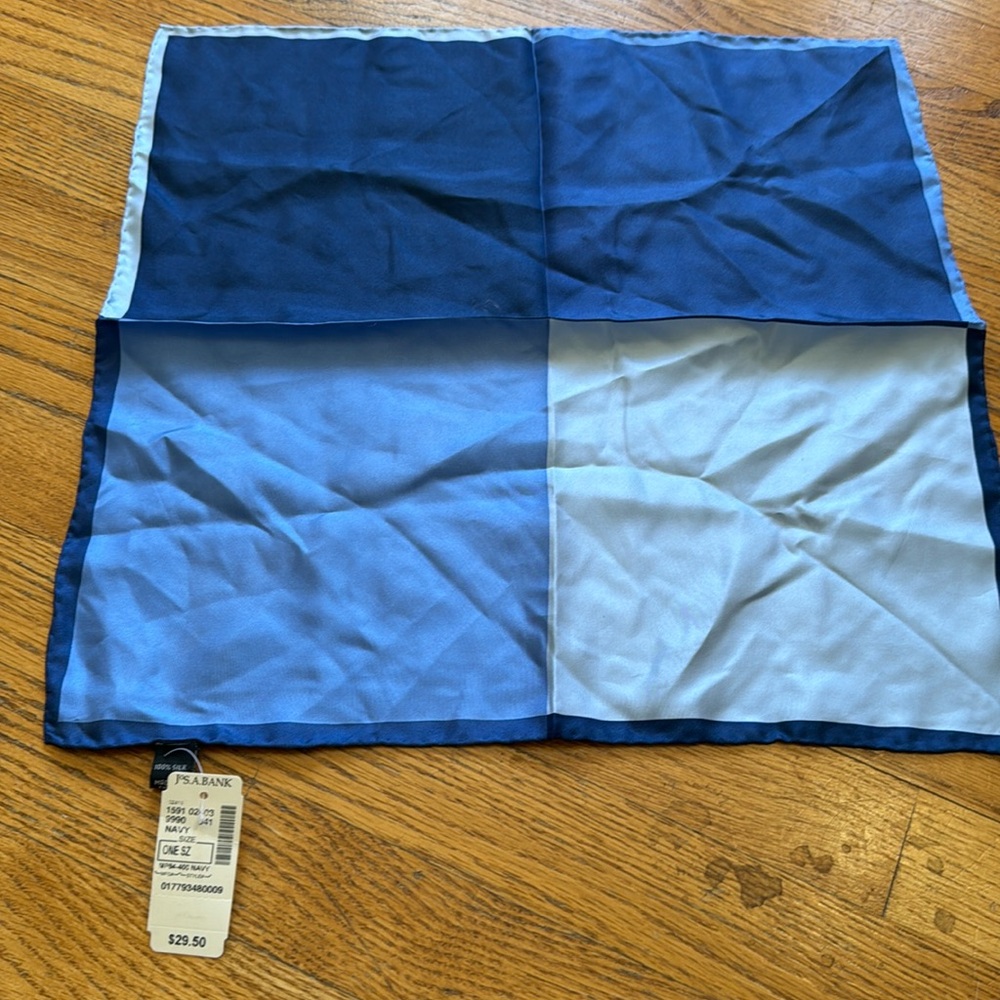 Jos A Bank pocket tie